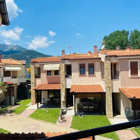 Fofo's Maizonette Apartman